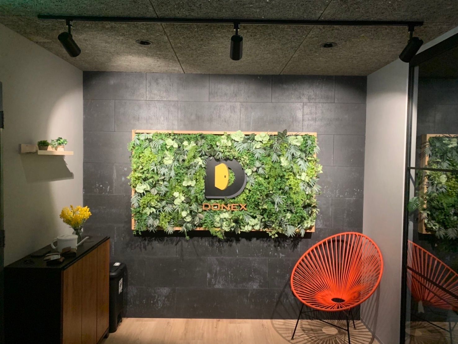 アヴニール 茨木店