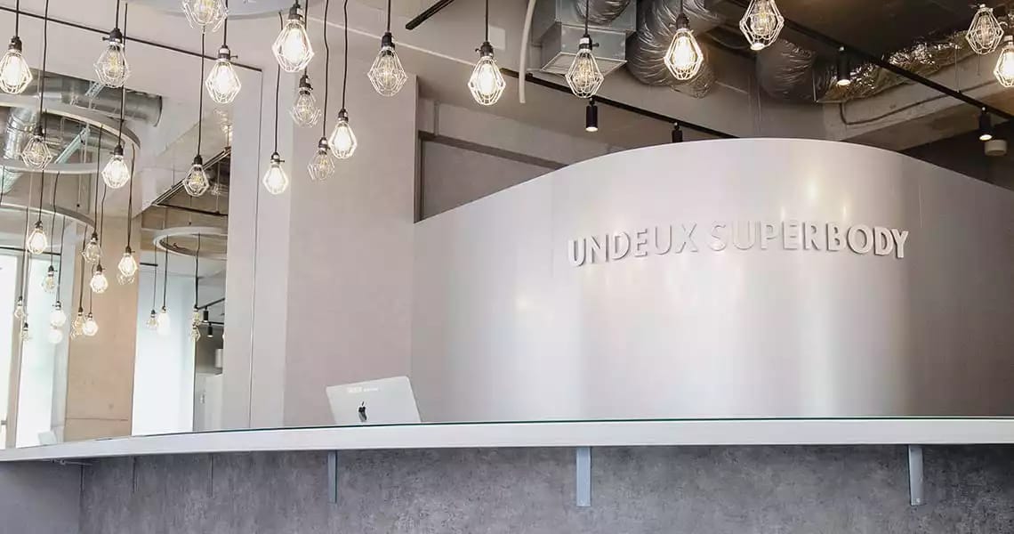 UNDEUX SUPERBODY 栄
