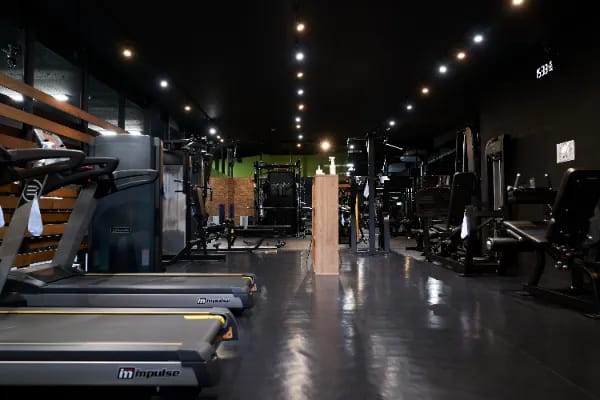 IGUGYM 燕中央店