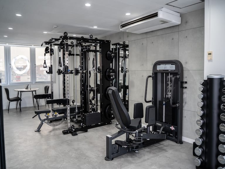 THE PERSONAL GYM 梅田店