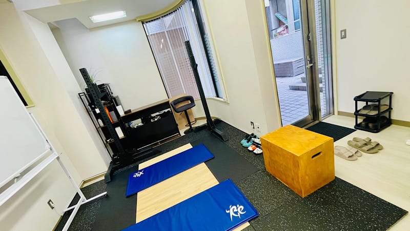 TAKASE GYM