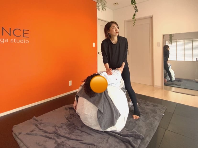 BALANCE personal yoga studio