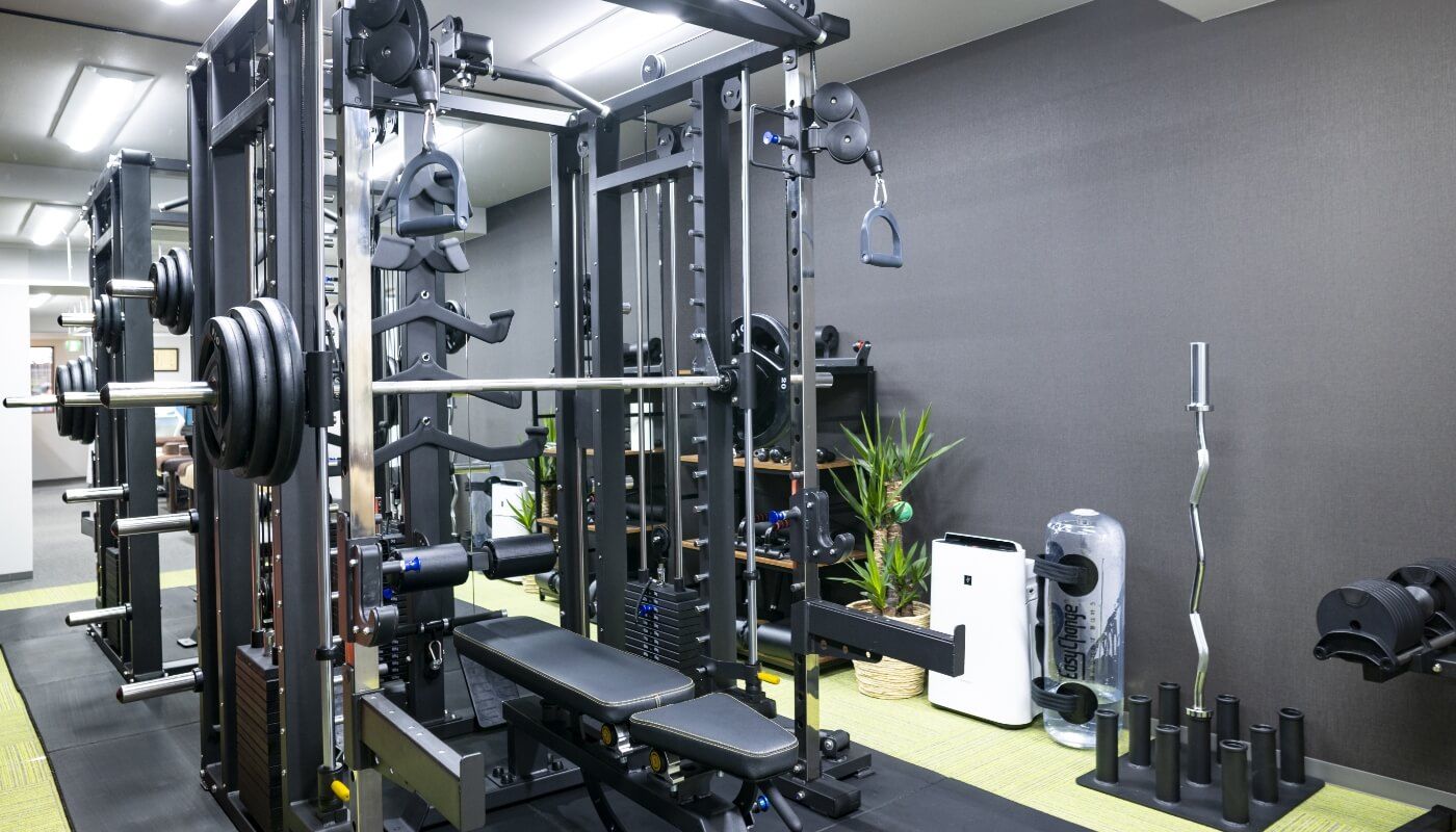 みやざき整骨院 & Health 1st GYM