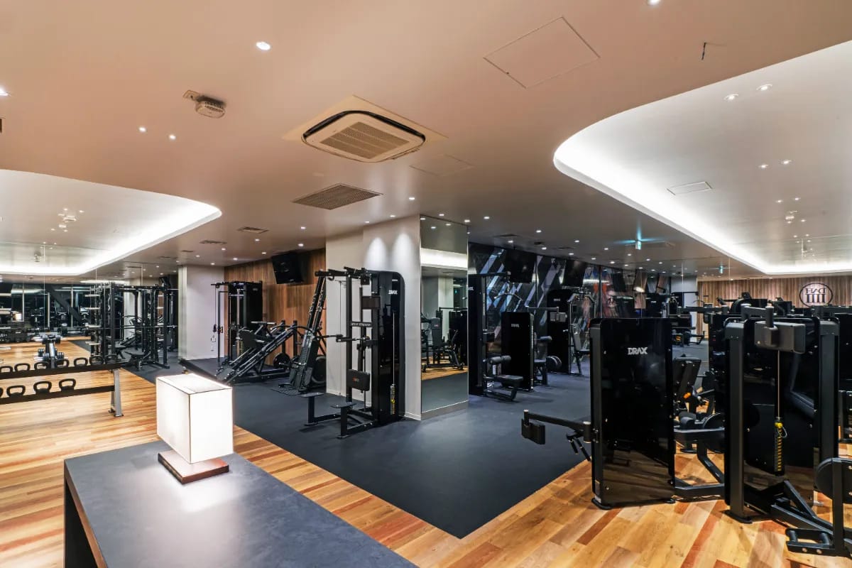 DOME ATHLETE HOUSE