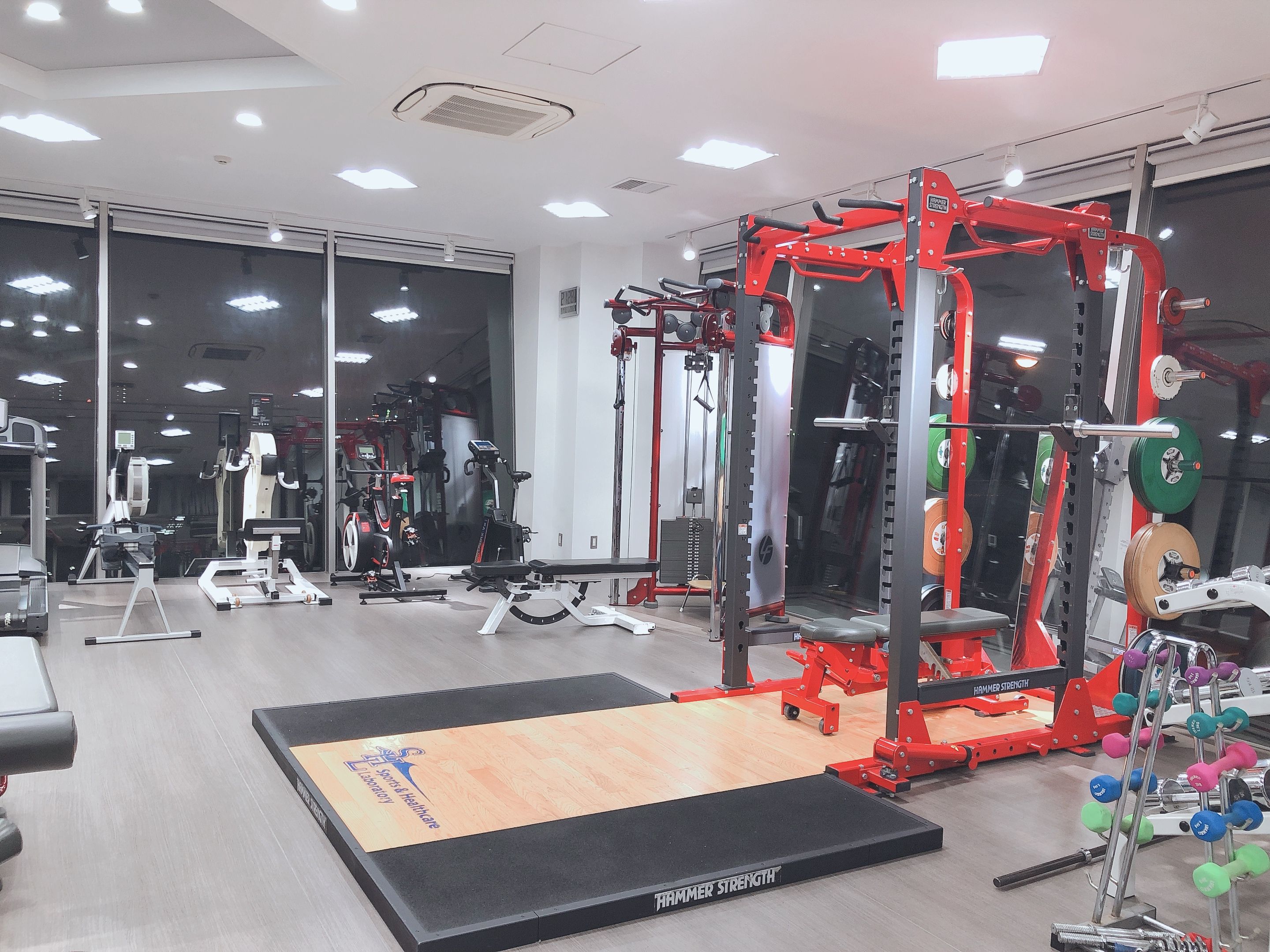 SH LABORATORY
