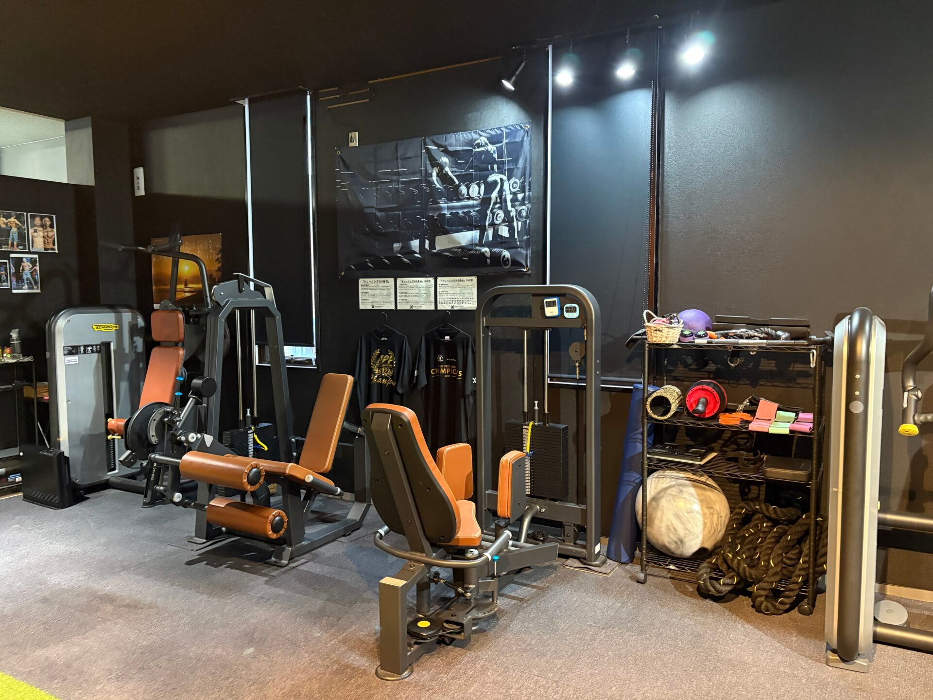BODY GARAGE